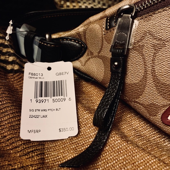 **Star Wars X** Coach Fanny Pack - Picture 6 of 7